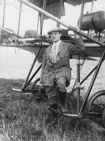 marcus dyce manton 0906-0024